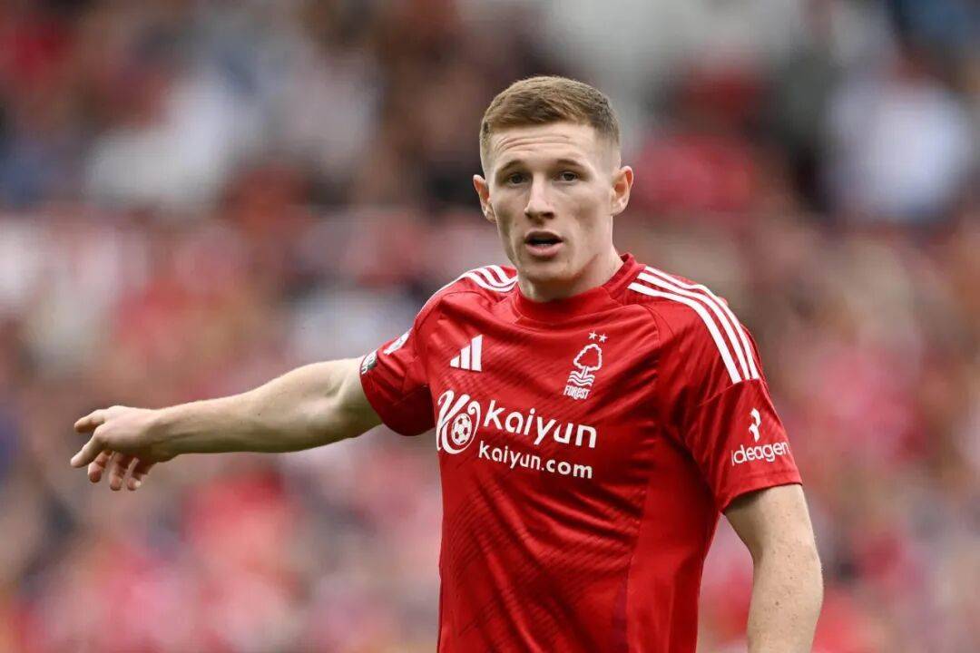 「10.8」曼联新闻快讯：马奎尔预计明夏以自由球员身份离开曼联