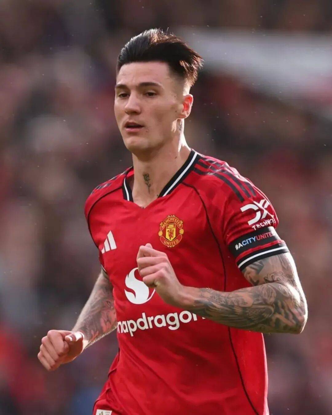 「10.8」曼联新闻快讯：马奎尔预计明夏以自由球员身份离开曼联