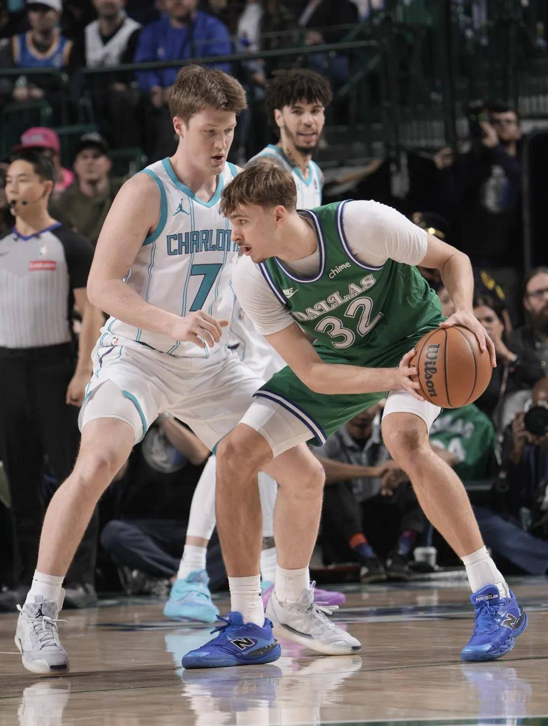 克尼佩尔罚球绝杀！弗拉格49分10板3助！打破NBA历史纪录